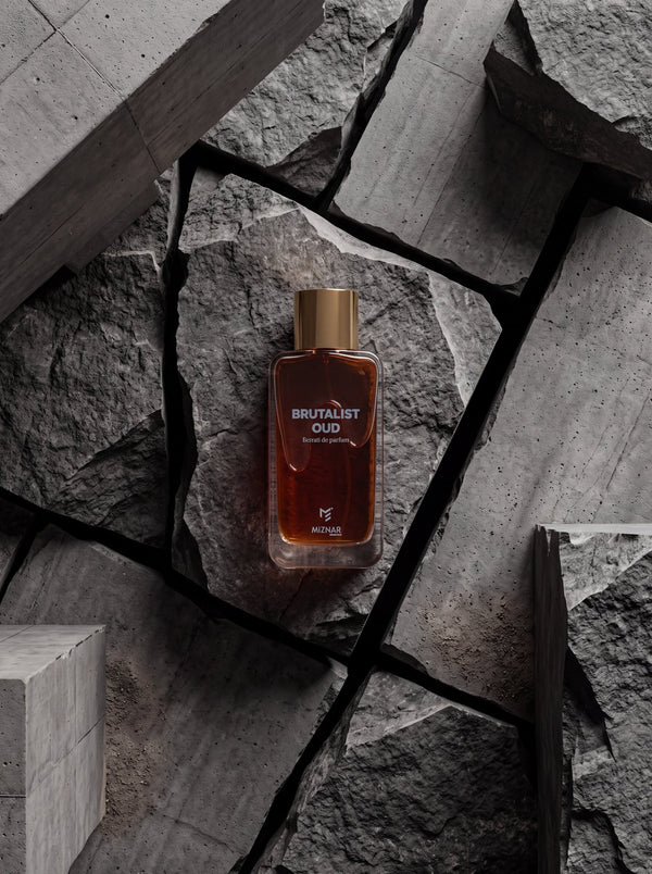 Flacon Brutalist Oud 100 ml, extrait de parfum MiZNAR essencials